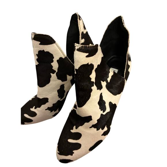 Steve Madden Rookie Genuine Calf Hair Ankle Boots Cow Print Black White Western - Picture 4 of 9